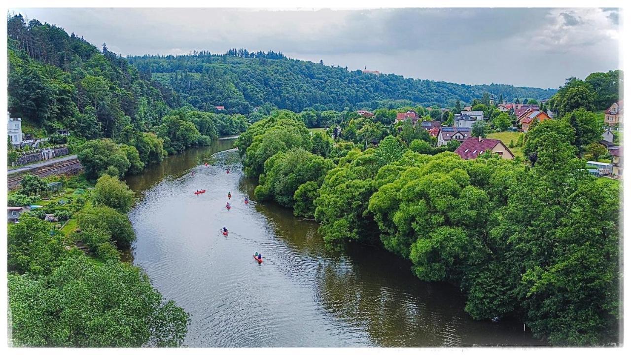 Sazava River Apartment Chocerady ภายนอก รูปภาพ
